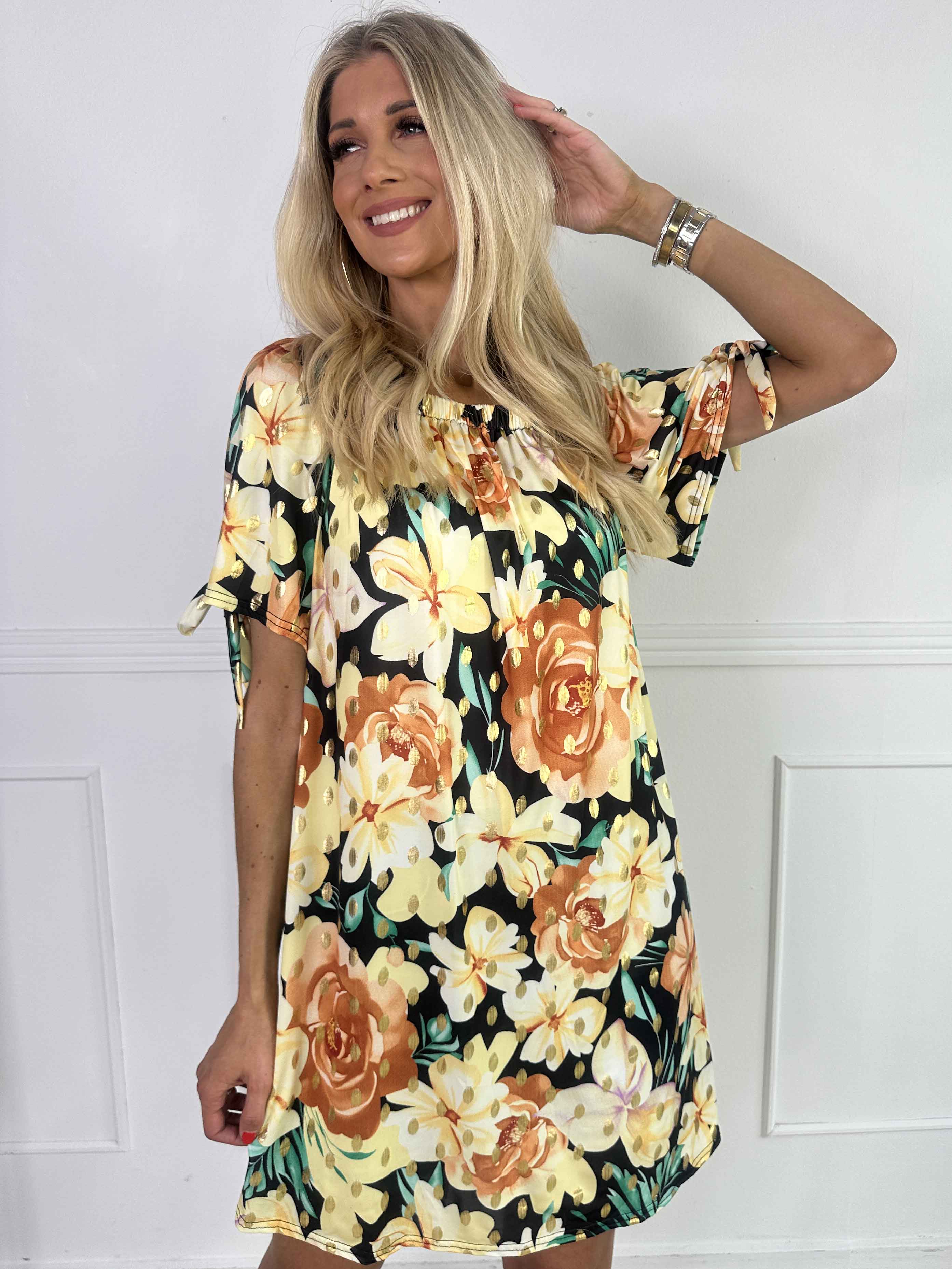 Sofia - Söt blommig klänning med resår i halsen